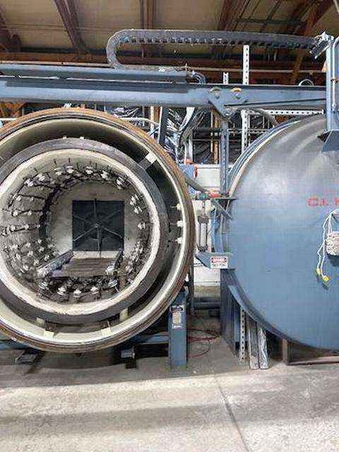 A4469 CI Hayes vacuum draw furnace, main photo
