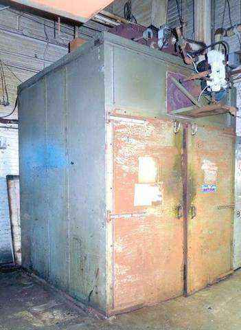 Item A4174: NEW ENGLAND OVEN, WALK IN