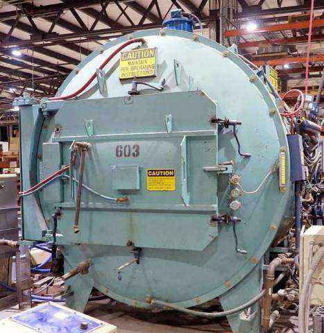 Item A4297: SURFACE COMBUSTION VACUUM ATMOSPHERE DRAW FURNACE