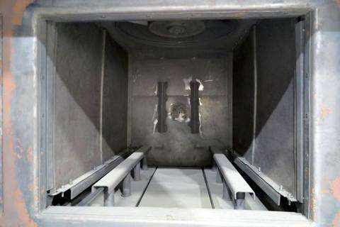 A4297 Surface Combustion vacuum atmosphere draw furnace, photo 4