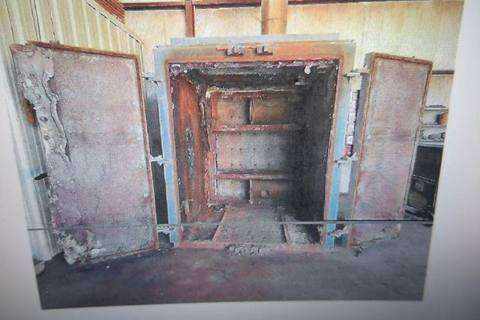 A4559 Pollution Control burn off oven, photo 2